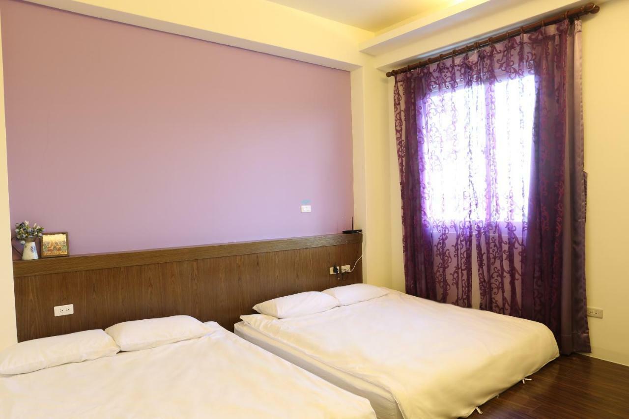 Happy Corner Homestay Taitung الغرفة الصورة